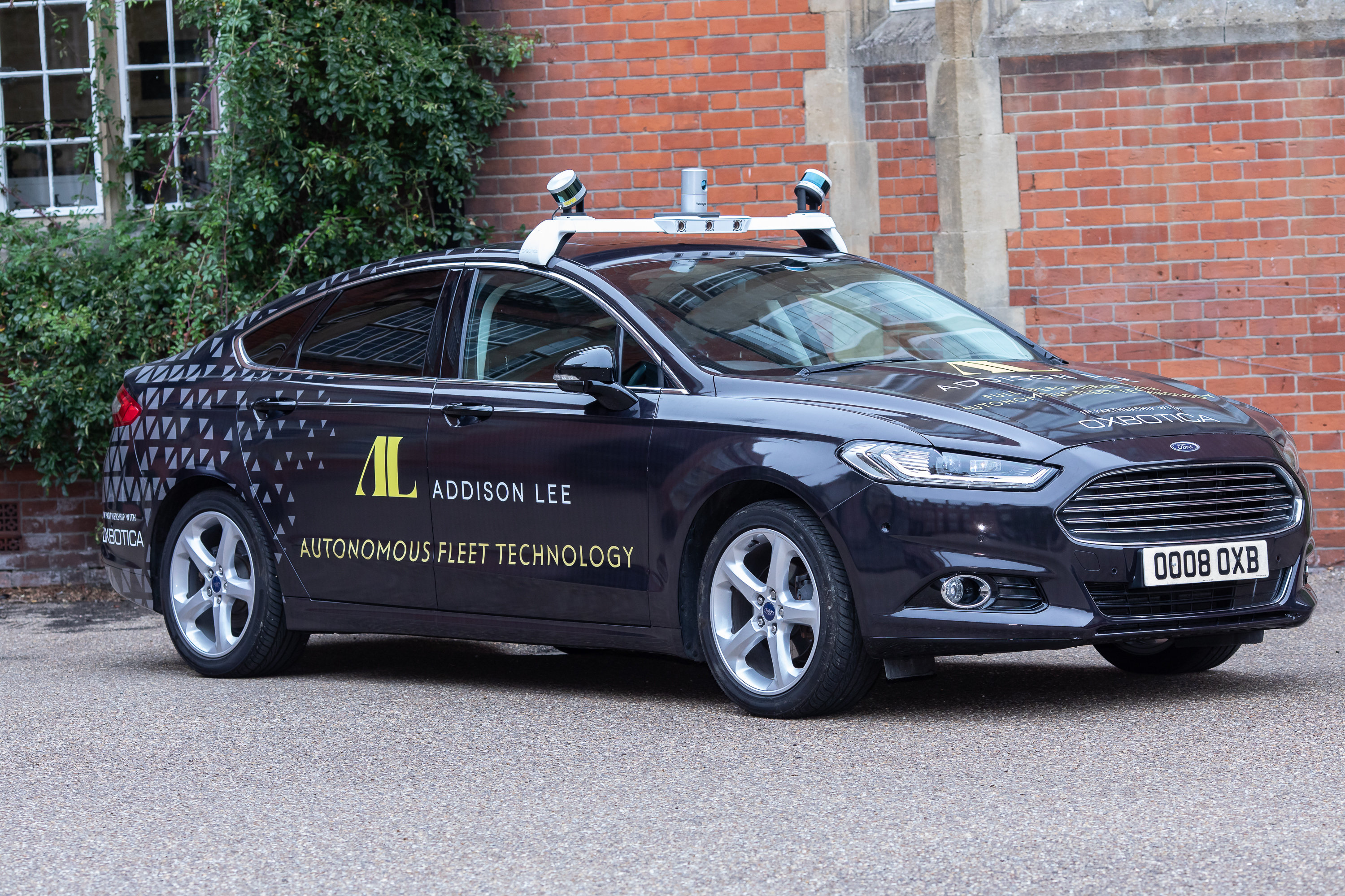 Addison Lee Group and Oxbotica look to bring autonomous vehicle technology  to London